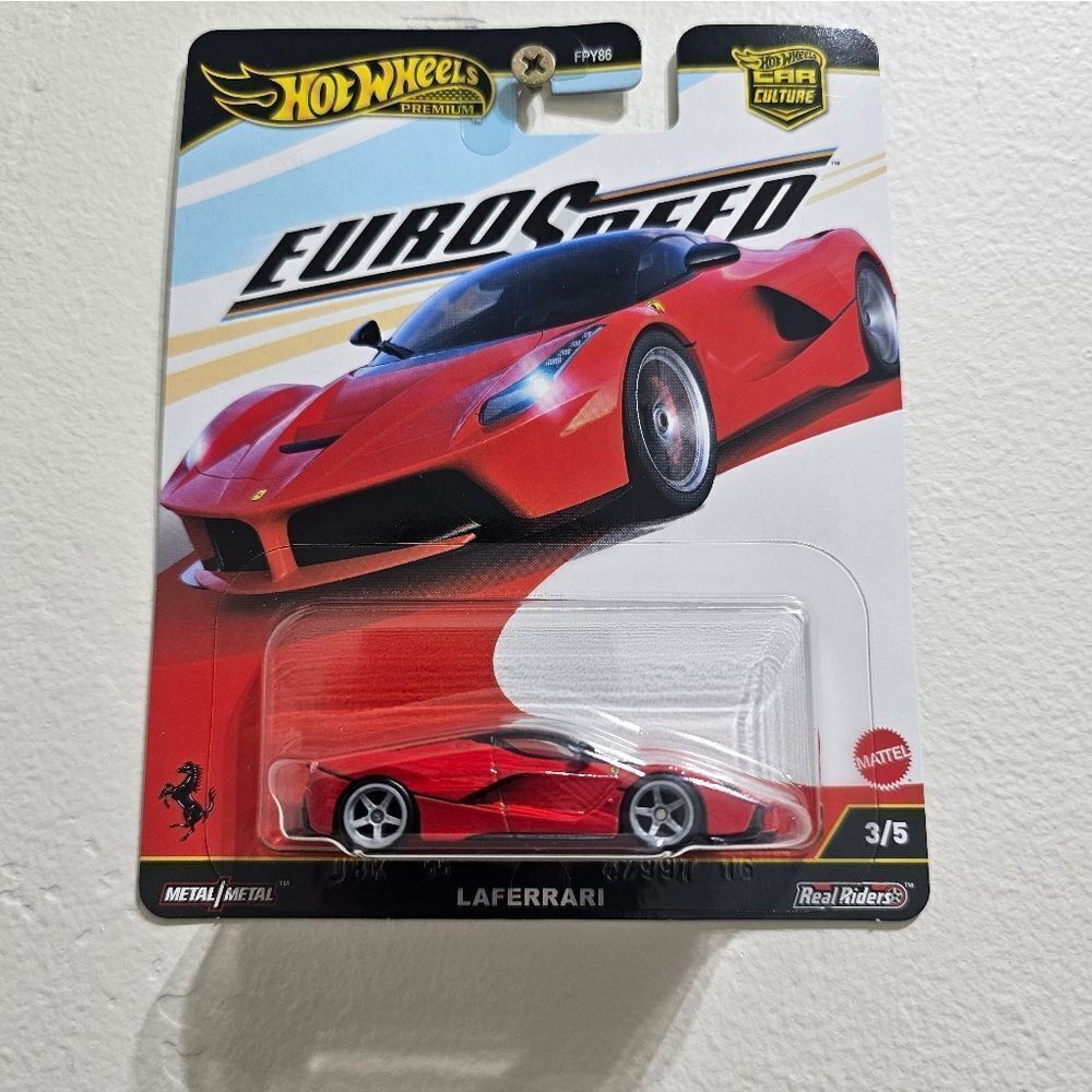 Hotwheels La Ferarri Premium